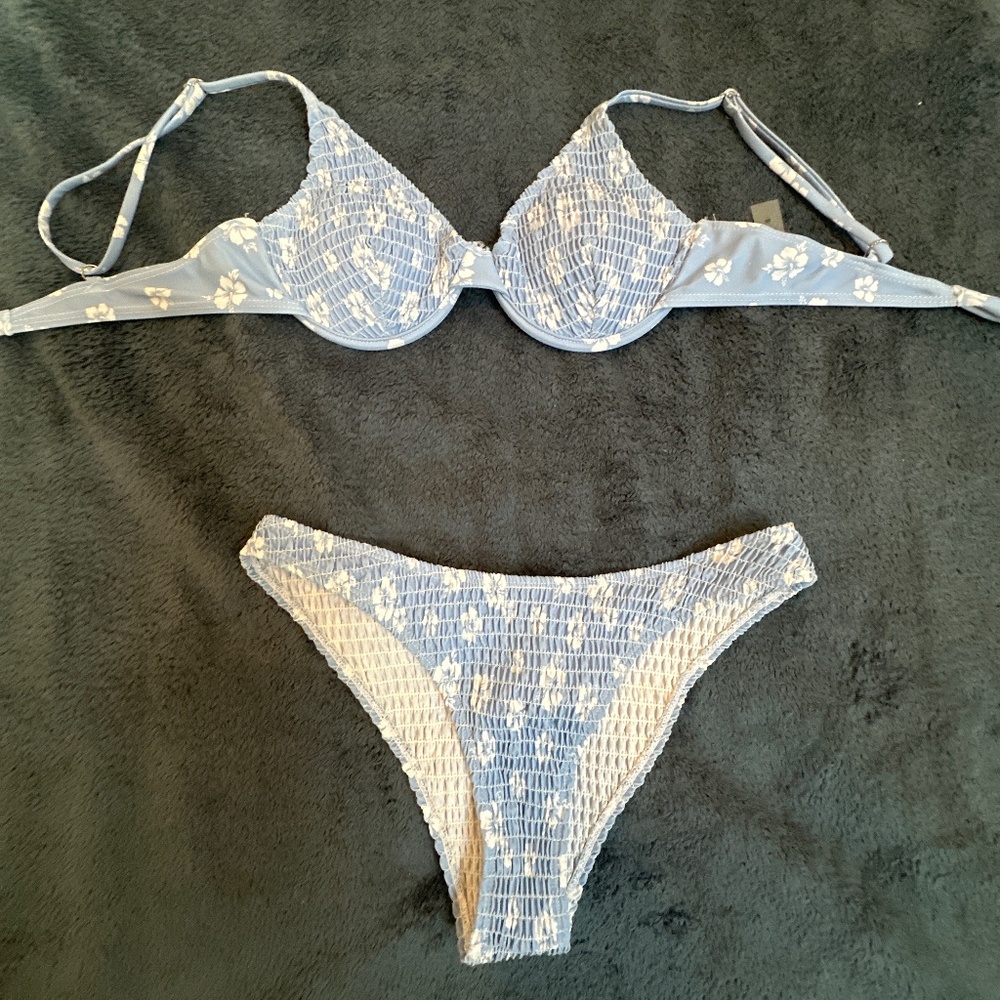 Trendy Bikini